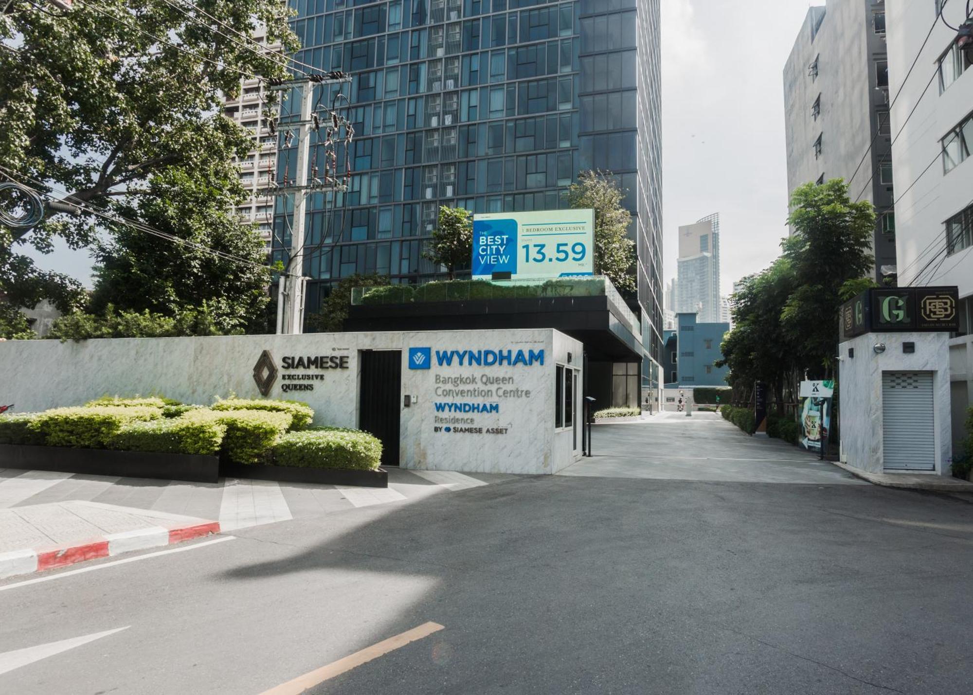 Wyndham Bangkok Queen Convention Centre Kültér fotó